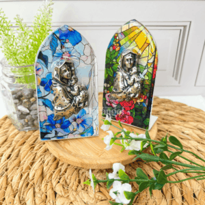 figura devoción mariana Virgen con Niño