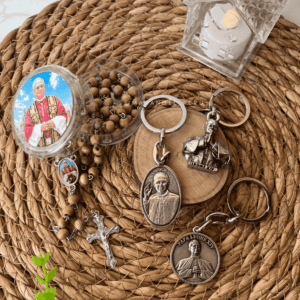 combo souvenir Papa Leone XIV precio
